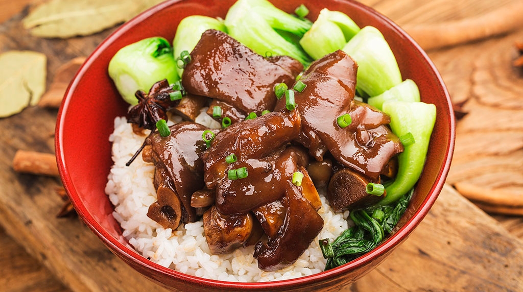 療愈心靈的，可能只是一份平凡的豬腳飯